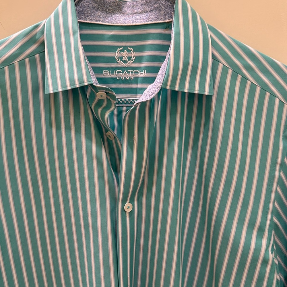Men’s dress shirt by Bugatchi Uomo, size 16 1/2x 36-37 sleeve